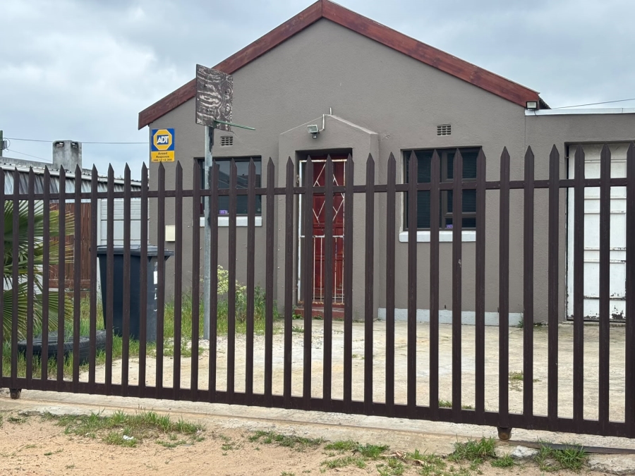 2 Bedroom Property for Sale in Sarepta Western Cape
